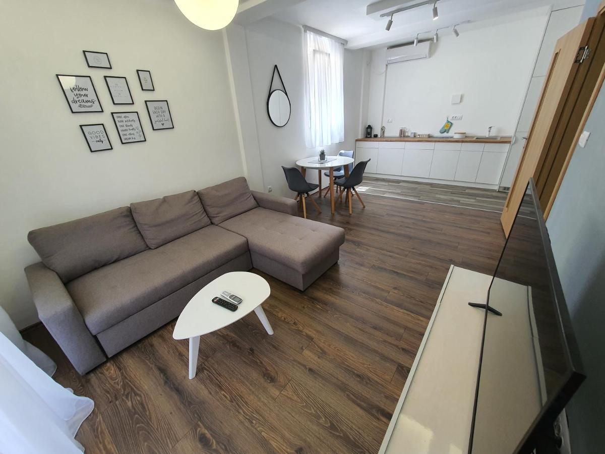 Jox Apartment Podgorica Eksteriør billede
